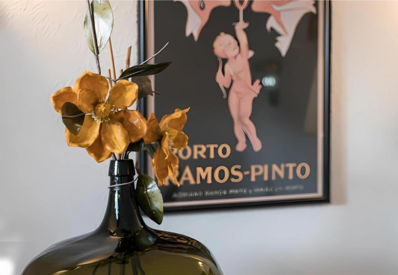 Affittacamere Office Suits In Flores By D&s *