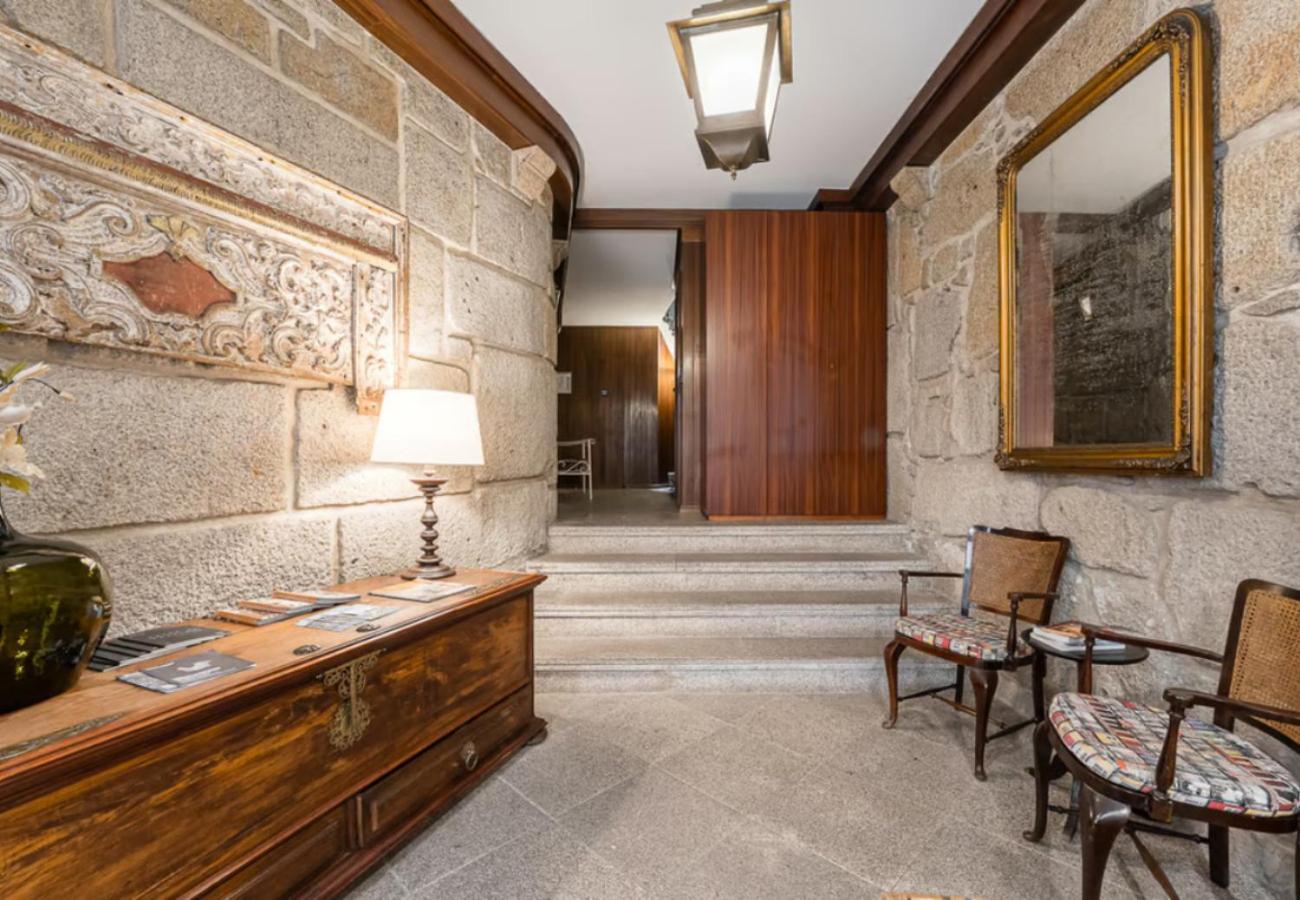 Office Suits In Flores By D&s Maison d'hôtes Oporto